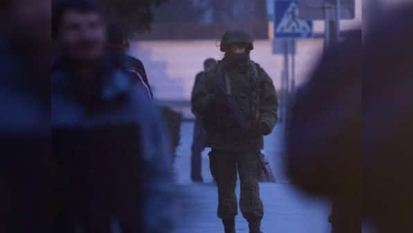 Ukraine orders troops to pullout from Crimea 