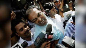 I'm caught in crossfire between Modi, Srinivasan: Vindoo Dara Singh