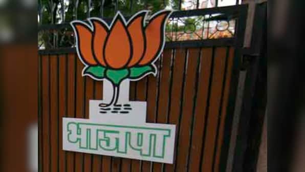 Congress stalwart Gegong Apang joins BJP