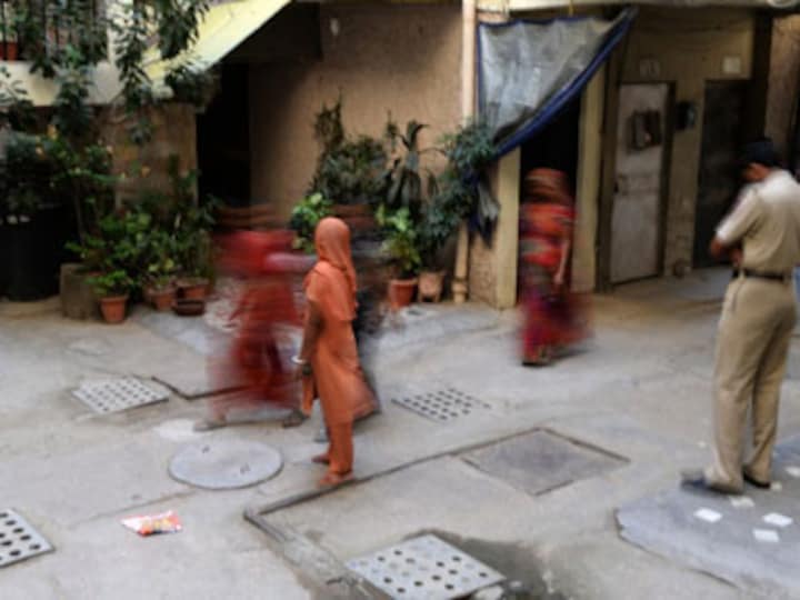 Govt readies domestic workers policy, proposes Rs 9,000 minimum pay with benefits
