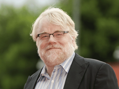 Hoffman made six bank transactions worth $ 1,200 a day before death Hoffman made six bank transactions worth $ 1,200 a day before death