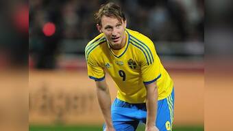 Arsenal signed Kallstrom despite his back injury