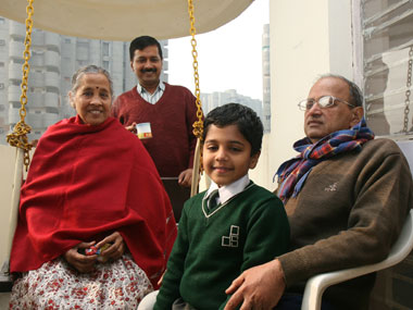 Kejriwal's family attends Delhi assembly session Kejriwal's family attends Delhi assembly session