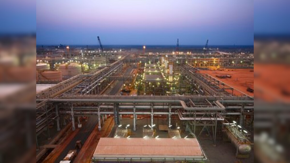 Can't terminate RIL's KG-D6 gas contract on target issue: Moily tells PM