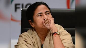 Mamata warns against 'unholy nexus' of Cong, BJP