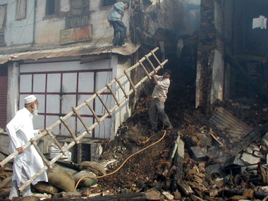 1984, 2002 riots: Modi, Rahul's apologies will be of no use 1984, 2002 riots: Modi, Rahul's apologies will be of no use