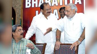 Goa: Parrikar makes tea, serves in NaMo cups