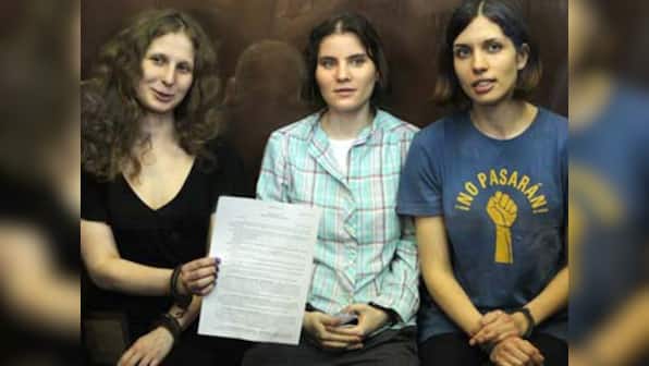 Pussy Riot members detained in Sochi by Russian police