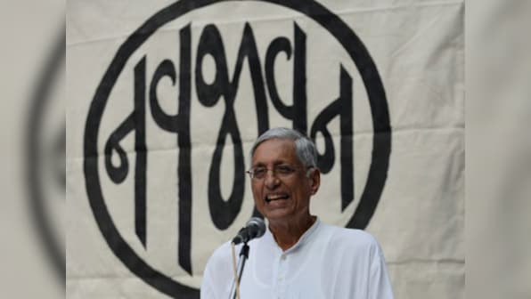 Rajmohan Gandhi appears to be banking on collective amnesia by criticising Modi for Bofors references