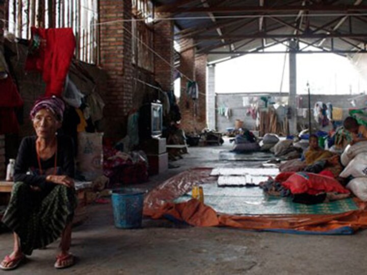 Australia accidentally makes names of 10,000 asylum seekers public