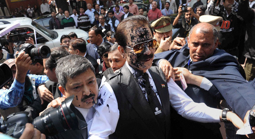 Subrata Roy's SC drama in photos: A squirt of ink and up to a week in Tihar Subrata Roy's SC drama in photos: A squirt of ink and up to a week in Tihar