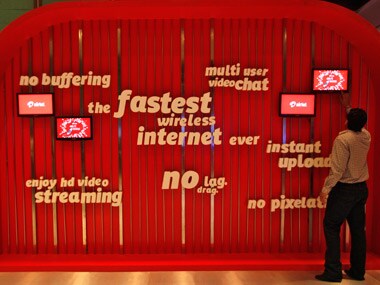 Airtel offers a combo pack of Rs 3,999, gives 300 GB and unlimited local and STD calls for 360 days