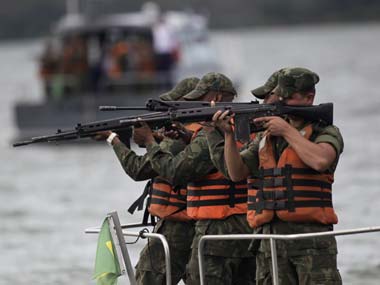 Military robots to protect 12 Brazilian cities during World Cup Military robots to protect 12 Brazilian cities during World Cup