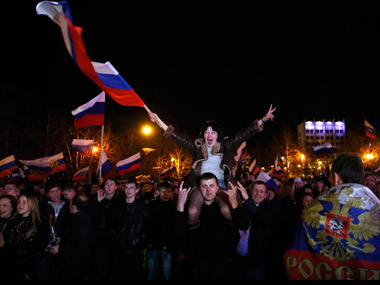 US, EU issue personal sanctions as Putin recognises Crimea 'sovereignty' US, EU issue personal sanctions as Putin recognises Crimea 'sovereignty'