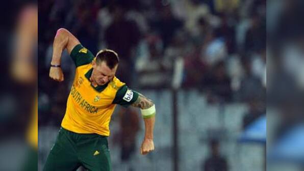 World T20: Dale Steyn holds his nerve as South Africa pip New Zealand