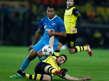 Champions League: Dortmund scrape past Zenit into quarters  