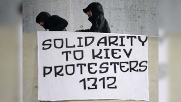 Ukraine football league to resume next weekend despite crisis