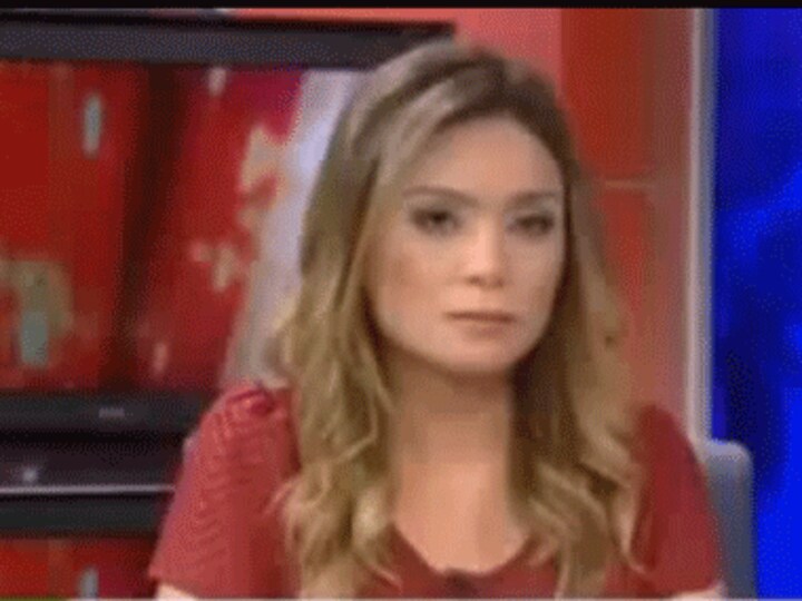 Russia Today news anchor quits on air over Russia's role in Ukraine