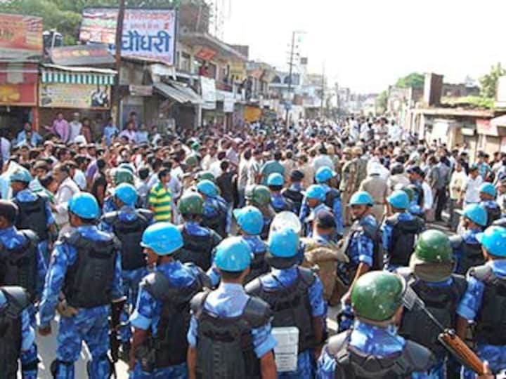 Muzaffarnagar impact? BJP ahead in Western UP too, Muslim vote divided 
