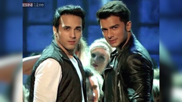 O Teri review: Masala-mix version of Jaane Bhi Do Yaaron