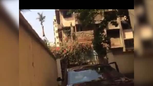 Seven killed as dilapidated building collapses in Santa Cruz