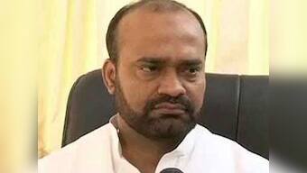 JD(U) kicks out candidate Shabir Ali for praising Modi