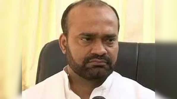 50 Delhi JD(U) activists quit over expulsion of Shabir Ali