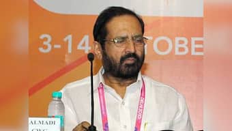 Kalmadi announces 'support' to Congress Pune LS poll nominee