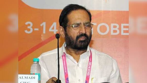 Kalmadi announces 'support' to Congress Pune LS poll nominee