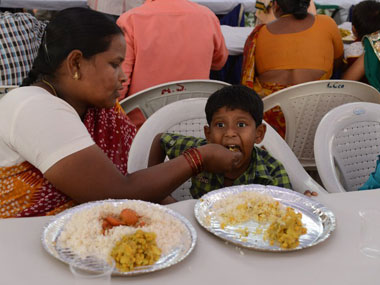 Allahabad eatery sells politician thalis: Rs 90 for a Rahul, Rs 110 for a Modi Allahabad eatery sells politician thalis: Rs 90 for a Rahul, Rs 110 for a Modi