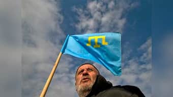 In Crimea, people unsure over whether to stay or move