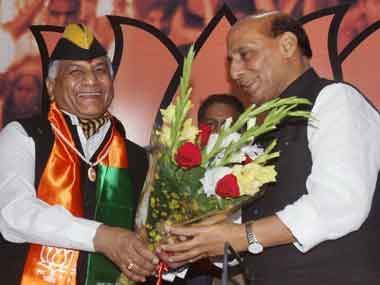 Congress downplays VK Singh's move, parties demand 'cooling off' period Congress downplays VK Singh's move, parties demand 'cooling off' period