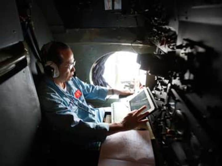 Search for missing Malaysia Airline plane may extend to Indian Ocean: US 