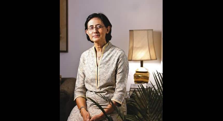 Brittania Industries' long-serving MD Vinita Bali will step down from her position on 31 March, 2014 and will be replaced by current COO Varun Berry. Bali's exit comes two years before she is scheduled to leave the biscuit maker. Bali began at Brittania in 2005 and her almost two decade long career has seen some stellar successes. To start with, she is the first women to head a consumer goods company in India. Image: Mallikarjun Katkol/ Forbes India