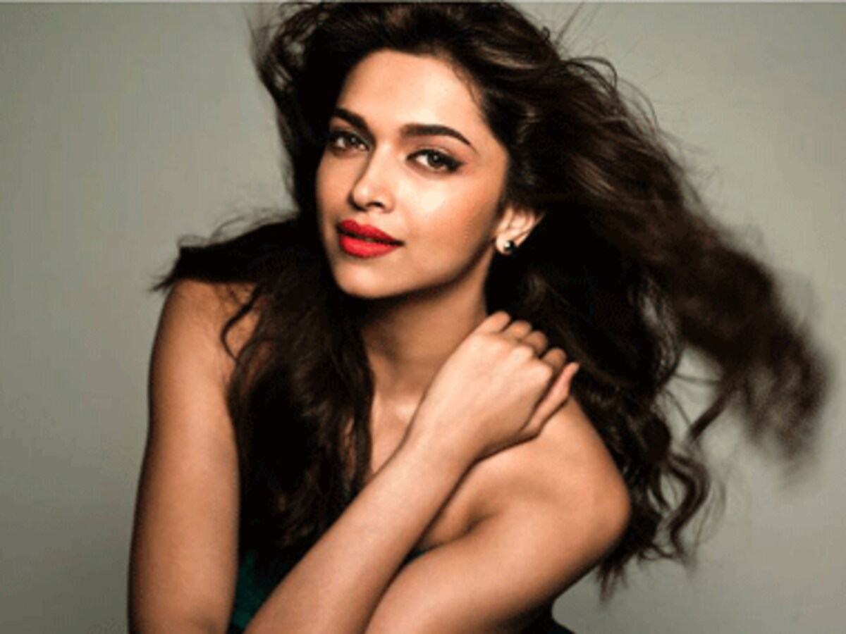 Deepika Padukone wraps up 'Chennai Express' shoot - News18