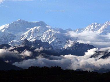 Sikkim launches chopper tour of Kanchenjunga – Firstpost