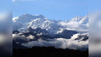 Sikkim launches chopper tour of Kanchenjunga