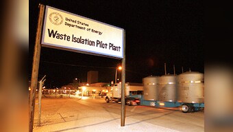 Workers preparing to enter US underground nuclear dump