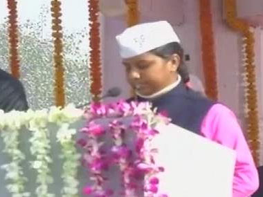 Rakhi Birla owns Rs 1.6 lakh, Ashutosh 8 crore, says AAP Rakhi Birla owns Rs 1.6 lakh, Ashutosh 8 crore, says AAP