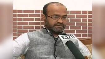 Sabir Ali on being shown the door by BJP: Naqvi must apologise