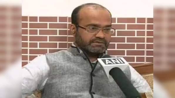 Sabir Ali on being shown the door by BJP: Naqvi must apologise