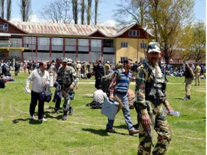 Kashmir unrest: EC demands 74000 paramilitary personnel for Anantnag bypoll