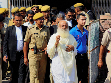 Asaram rape case: Supreme Court raps Gujarat govt over slow trial against godman Asaram rape case: Supreme Court raps Gujarat govt over slow trial against godman