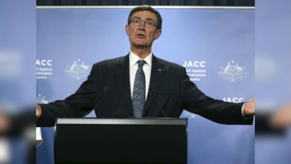 Search area for MH370 jet proves too deep for submarine