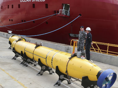 Why MH370 search will have to rely on robot submarines Why MH370 search will have to rely on robot submarines