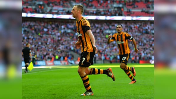 Hull edge out Sheffield United to enter FA Cup final 
