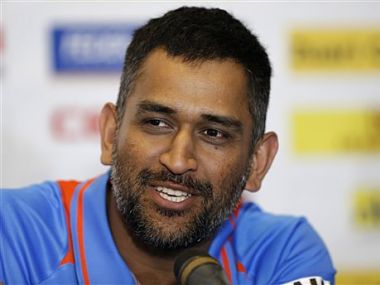 Dhoni arranges World T20 final ticket for Pakistani fan Dhoni arranges World T20 final ticket for Pakistani fan