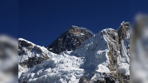 Fresh avalanches strike Mt Everest, climbing halted for the season