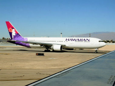 Teen survives after sneaking into wheel well of Hawaii flight Teen survives after sneaking into wheel well of Hawaii flight