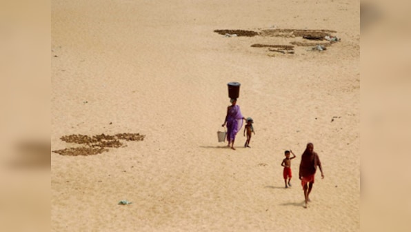 141 dead as heatwave hits Sindh province in Pakistan